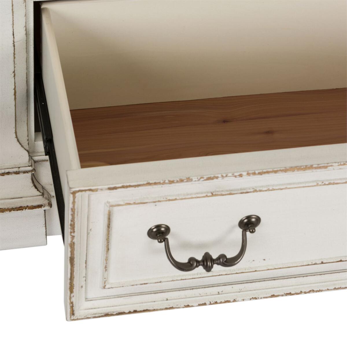 Abbey Park 7 Drawer Dresser - Image 3