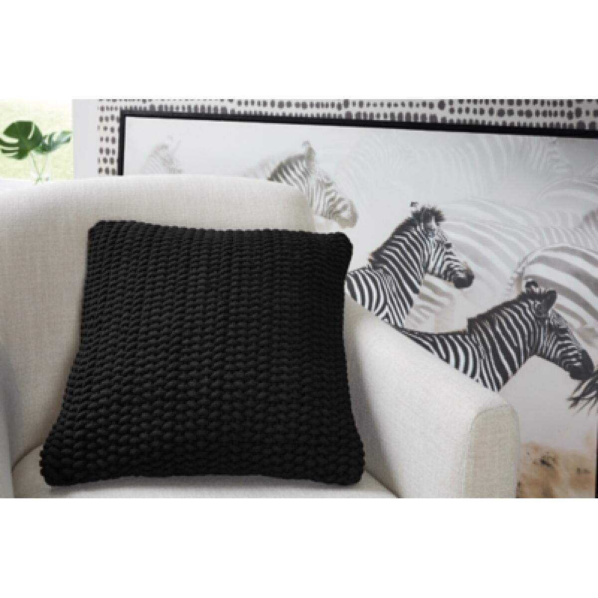 Renemore Pillow - Image 3