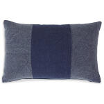 Dovinton Pillow