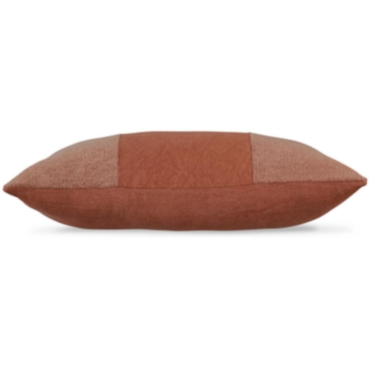 Dovinton Pillow - Image 5