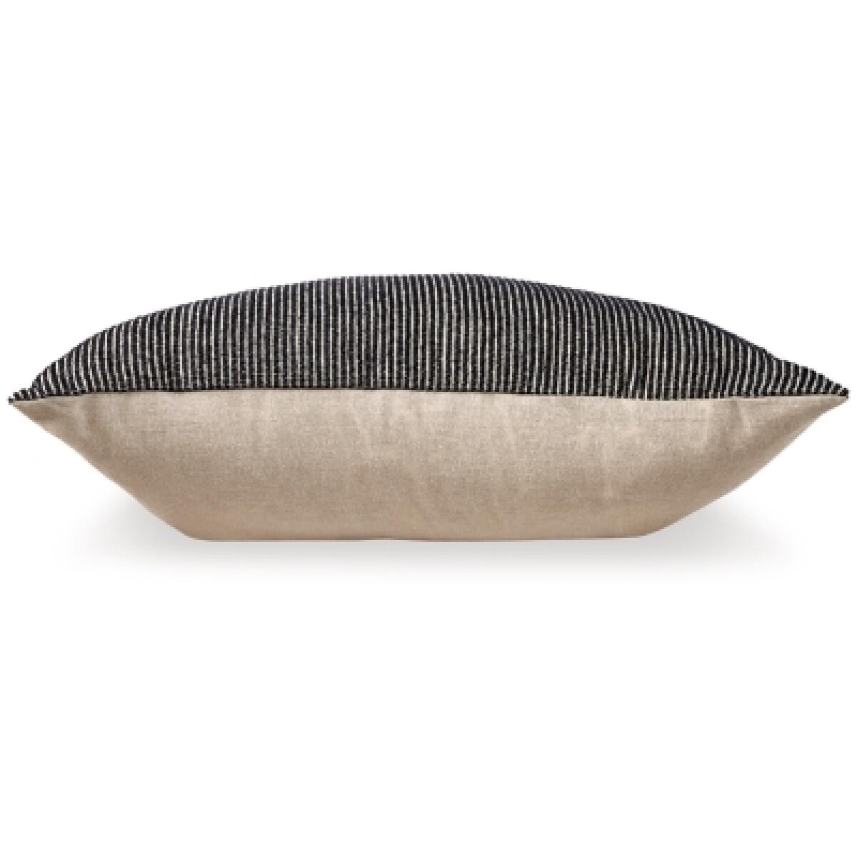 Edelmont Pillow - Image 4