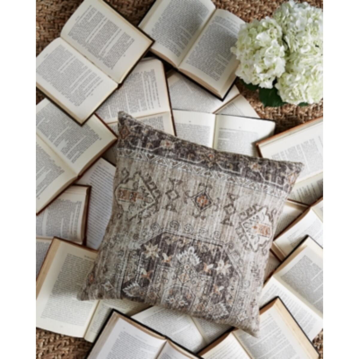 Roseridge Pillow (Set of 4) - Image 3