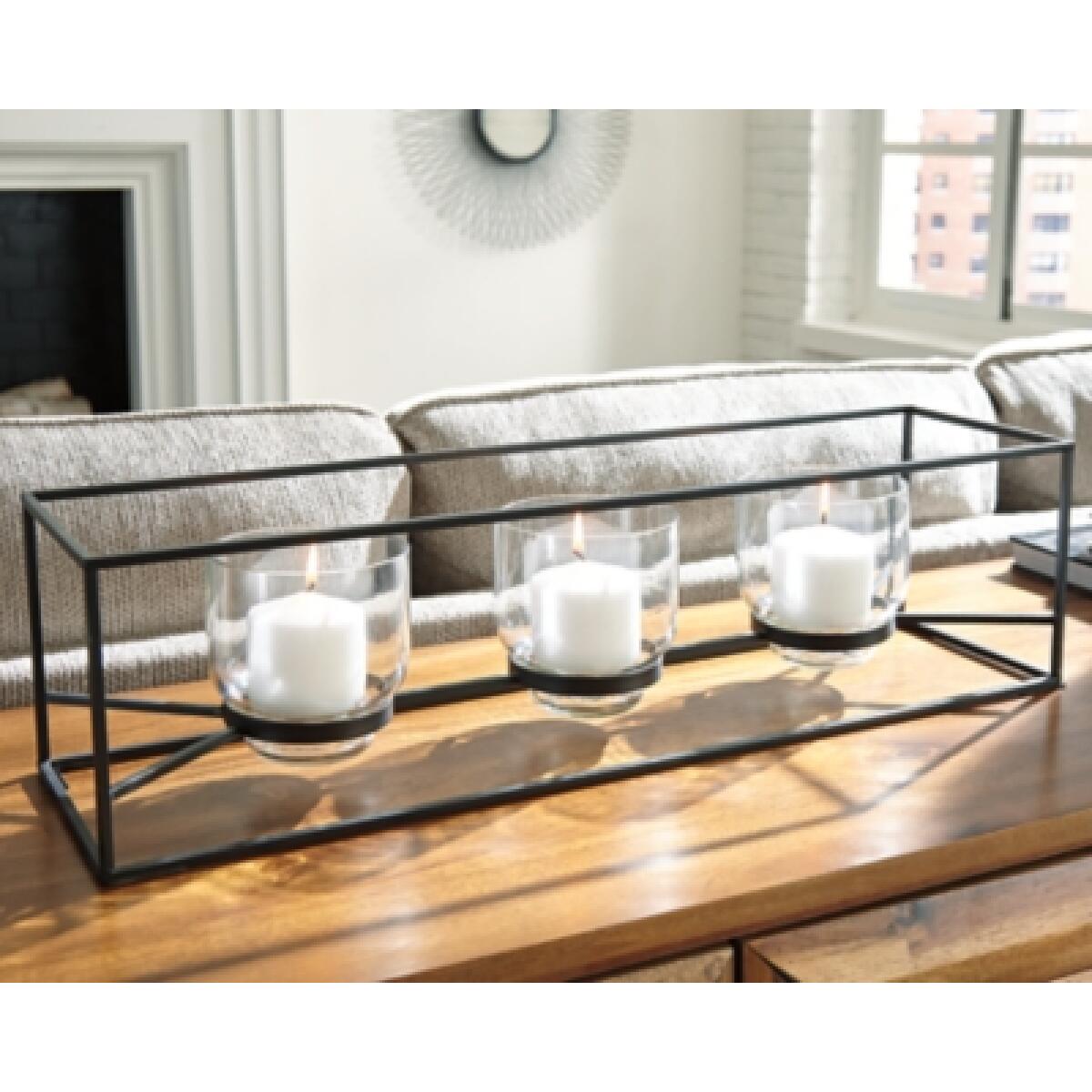 Jadyn Candle Holder - Image 3