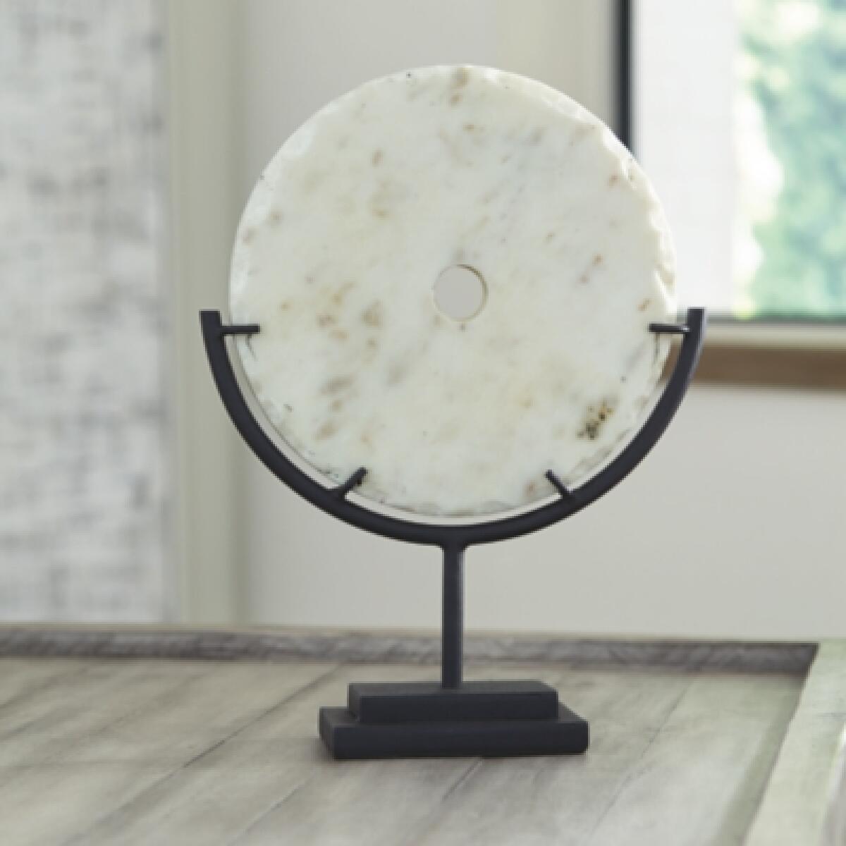 Jillsen Sculpture (Set of 2) - Image 3