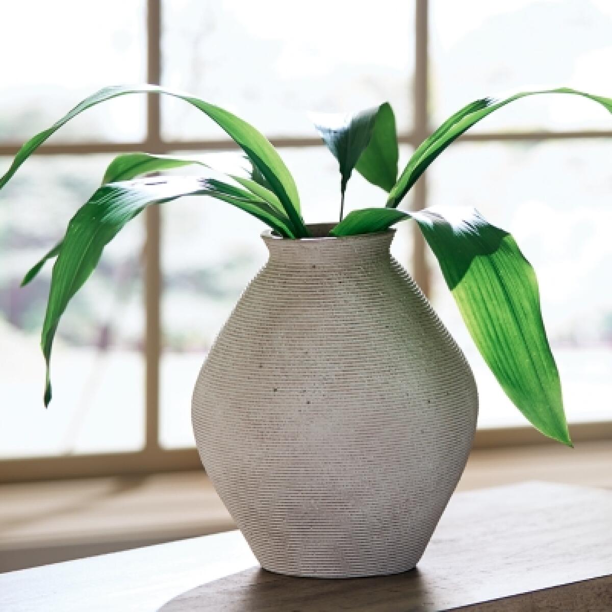 Hannela Vase - Image 3