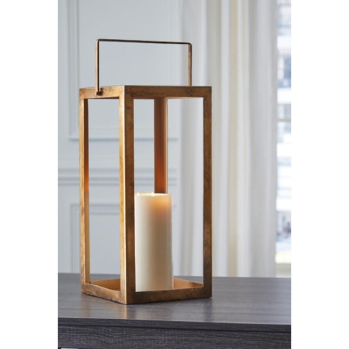 Briana Lantern - Image 3