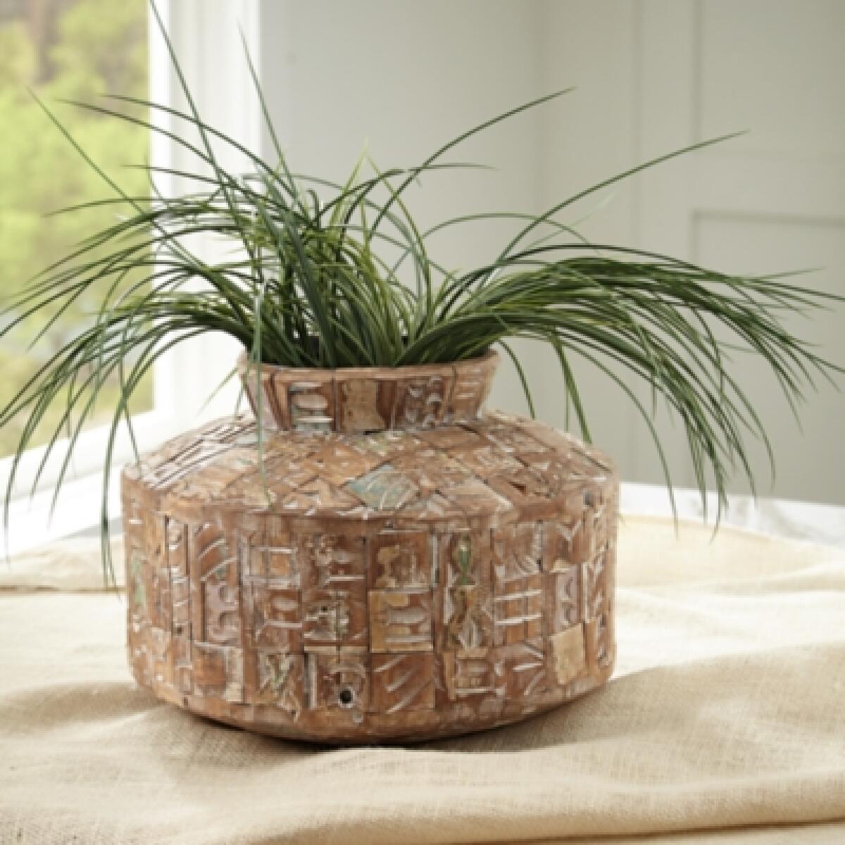 Meltland Vase - Image 3