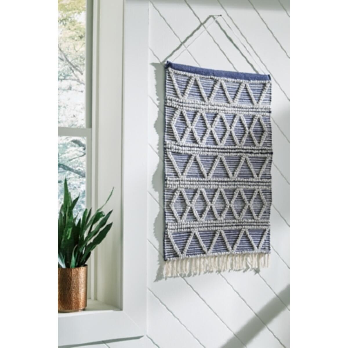 Fogridge Wall Decor - Image 3