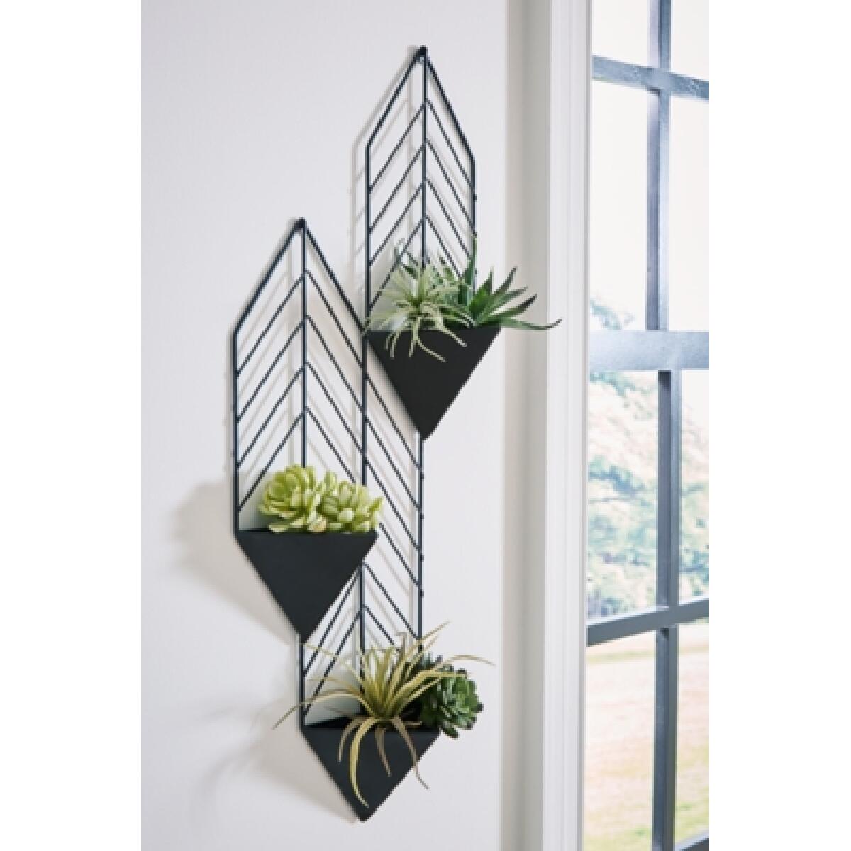 Dashney Wall Planter On Stand - Image 3