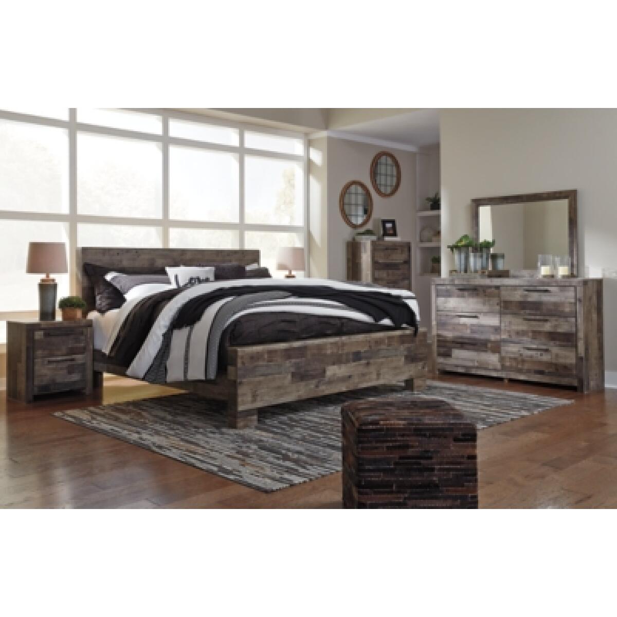 Derekson King Panel Bed - Image 7