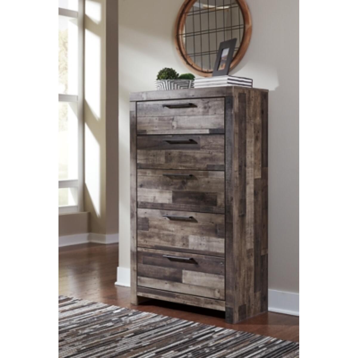 Derekson Chest of Drawers - Image 3