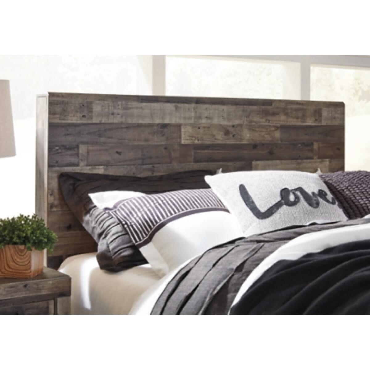 Derekson Queen Panel Bed with 6 Storage Drawers - Image 4