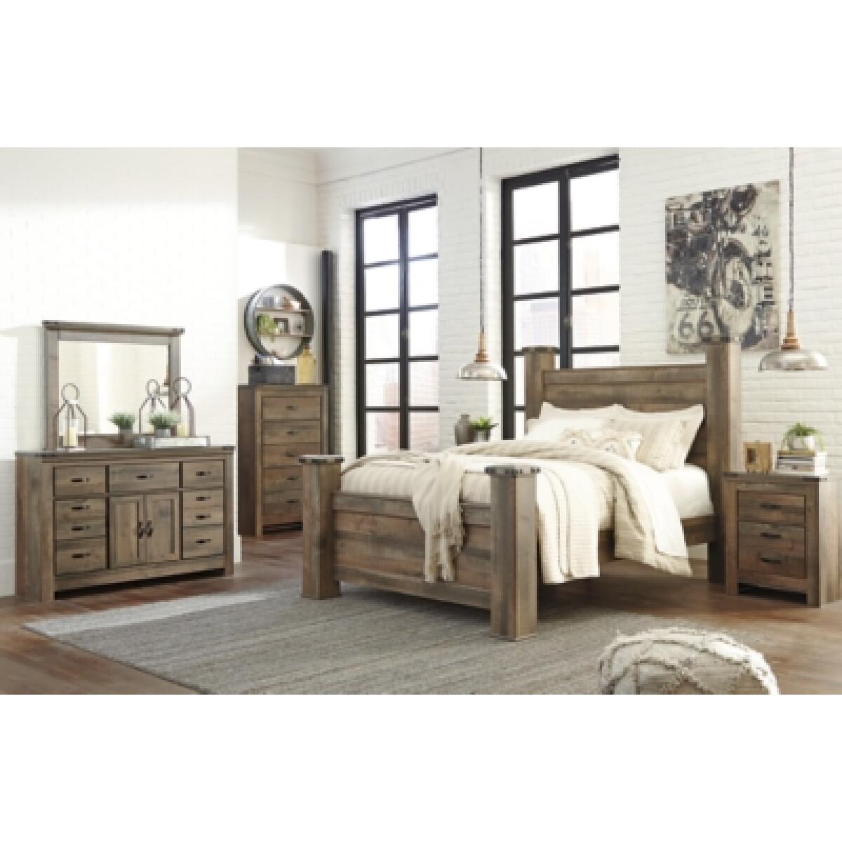Trinell Queen Poster Bed - Image 5