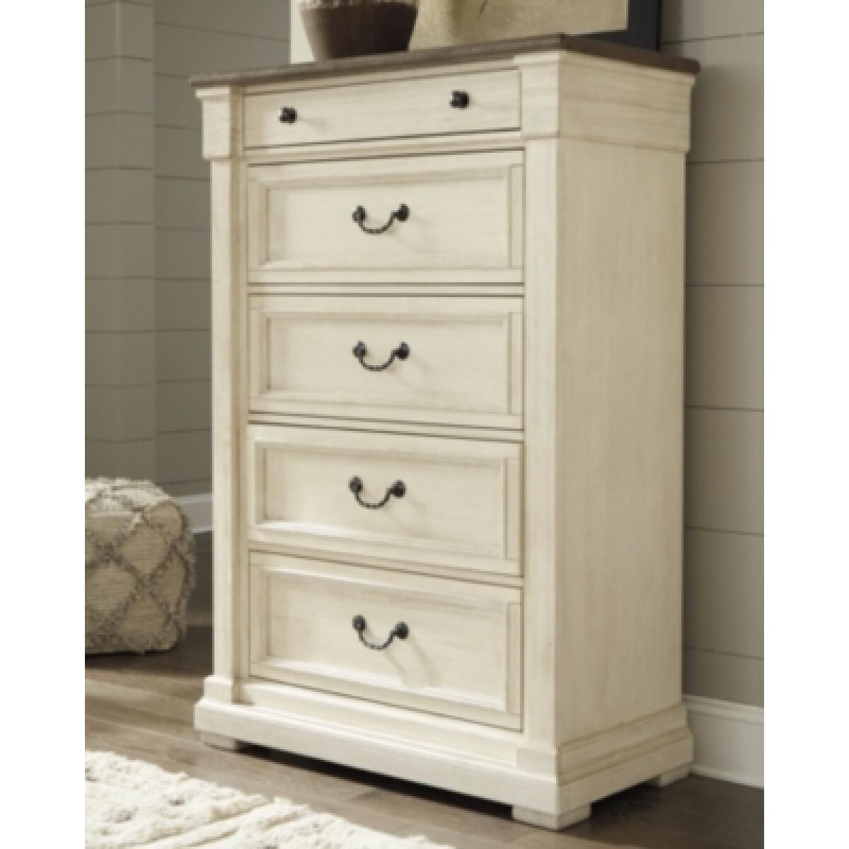 Bolanburg Chest of Drawers - Image 3