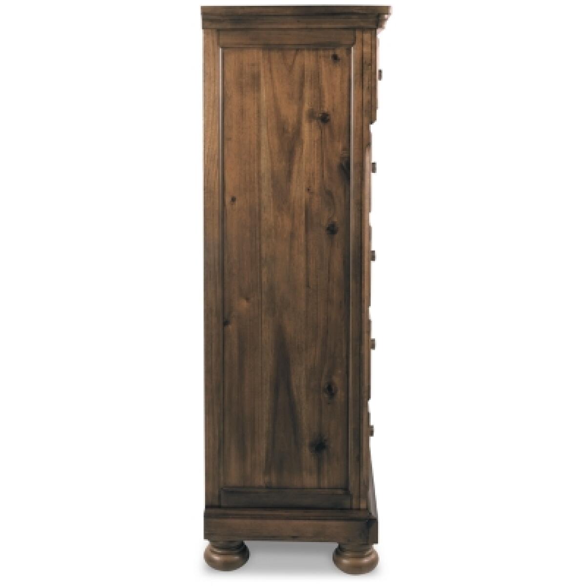 Flynnter Chest of Drawers - Image 6