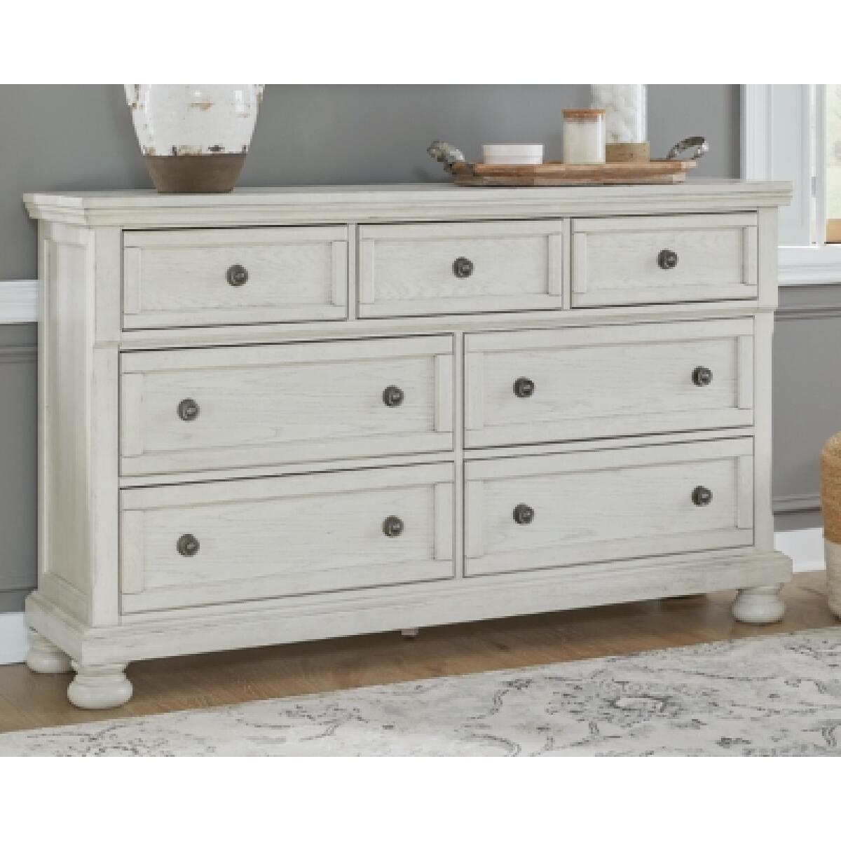 Robbinsdale Dresser - Image 3