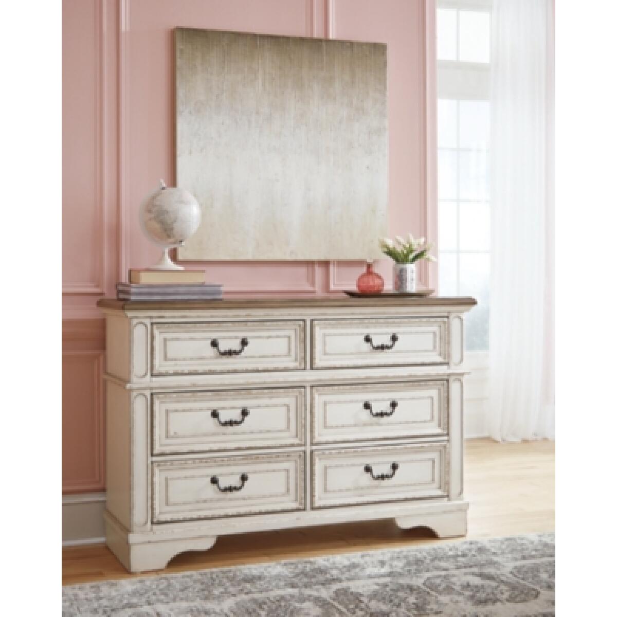 Realyn Dresser - Image 3