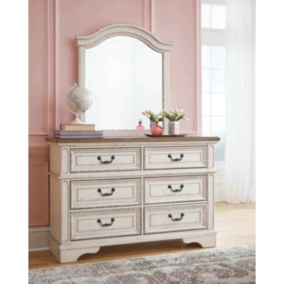 Realyn Dresser and Mirror - Image 3