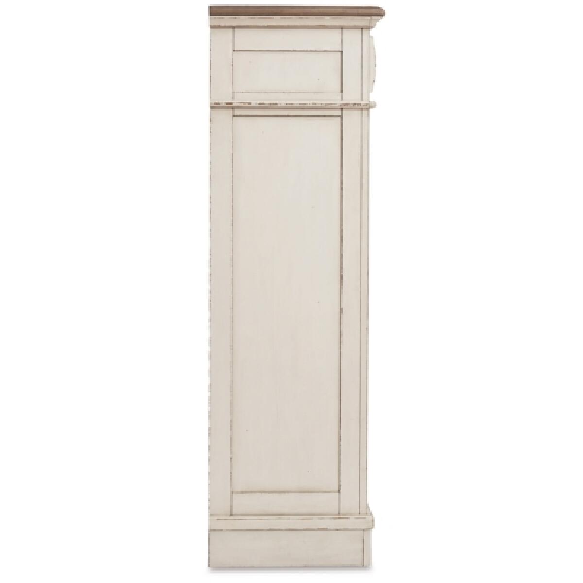 Realyn Chest of Drawers - Image 6