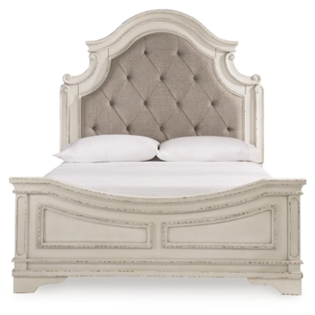 Realyn Queen Upholstered Panel Bed - Image 4