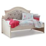 Realyn Twin Day Bed - Image 2