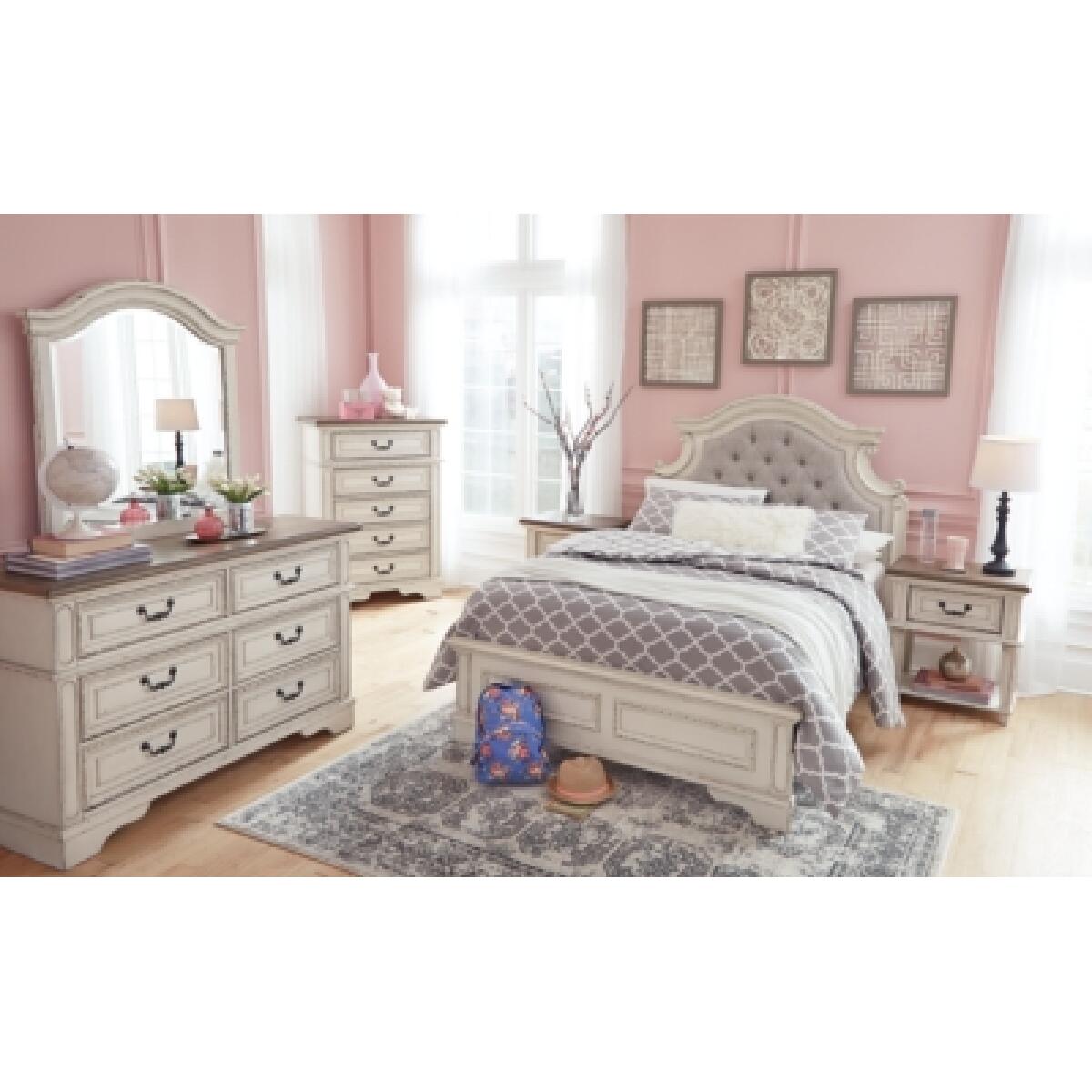 Realyn Full Panel Bed - Image 8