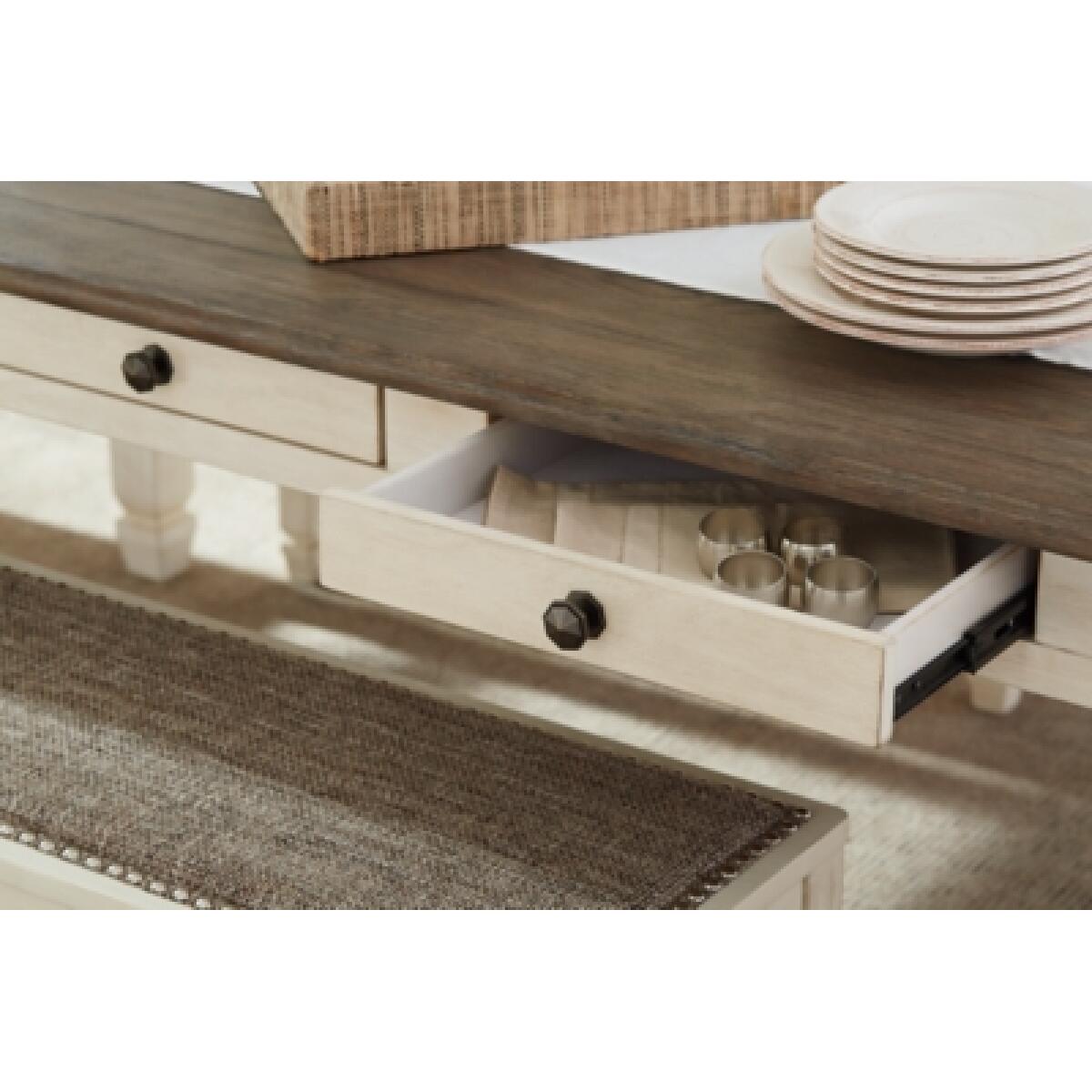 Bolanburg Dining Table - Image 4