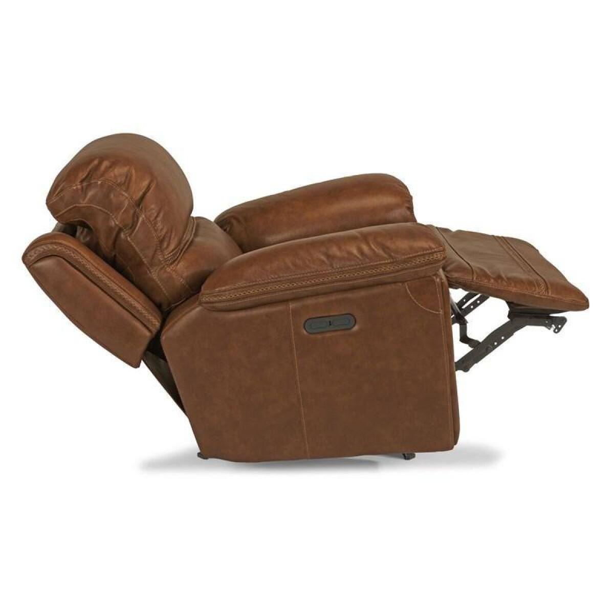 Fenwick Power Recliner - Image 3