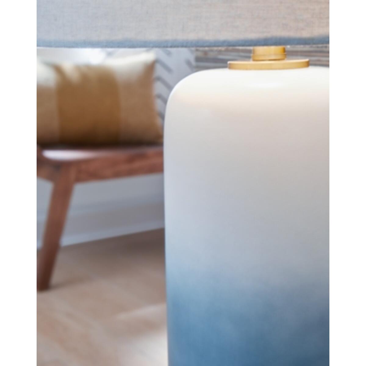 Lemrich Table Lamp - Image 5