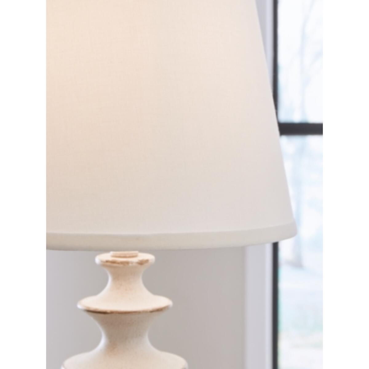 Dorcher Table Lamp (Set of 2) - Image 4