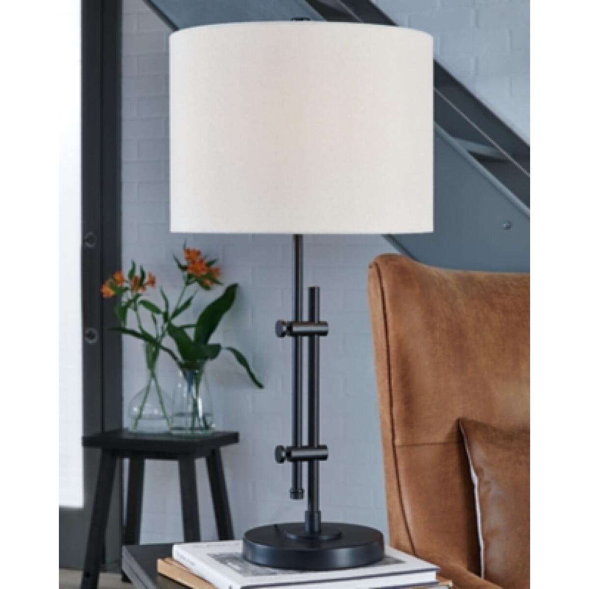 Baronvale Table Lamp - Image 3