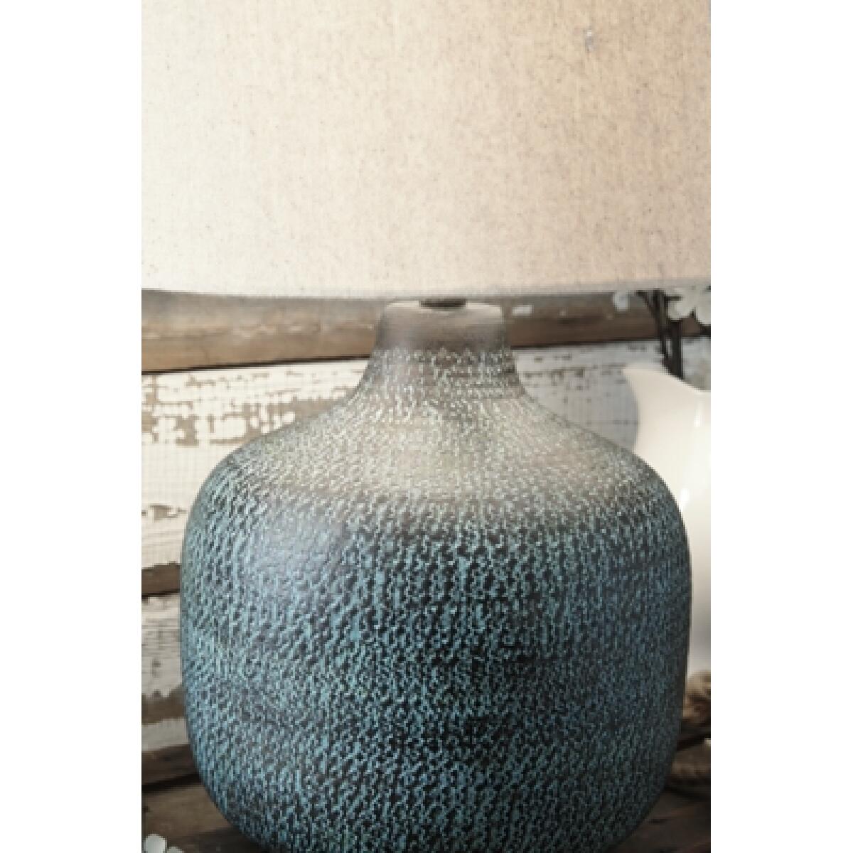 Malthace Table Lamp - Image 4