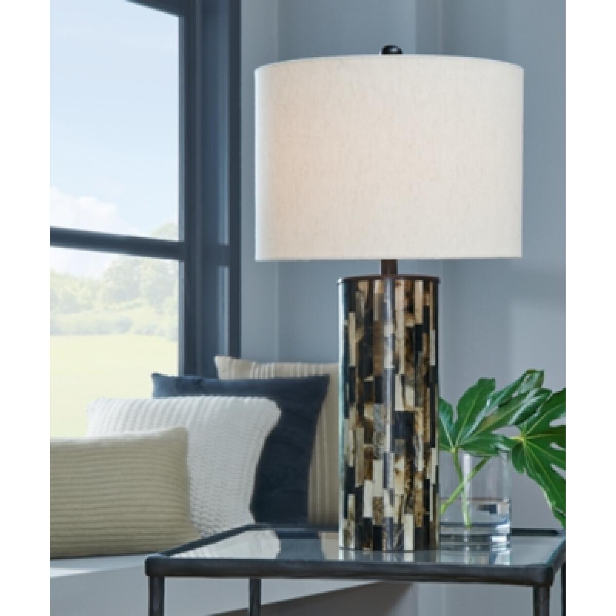 Ellford Table Lamp - Image 3