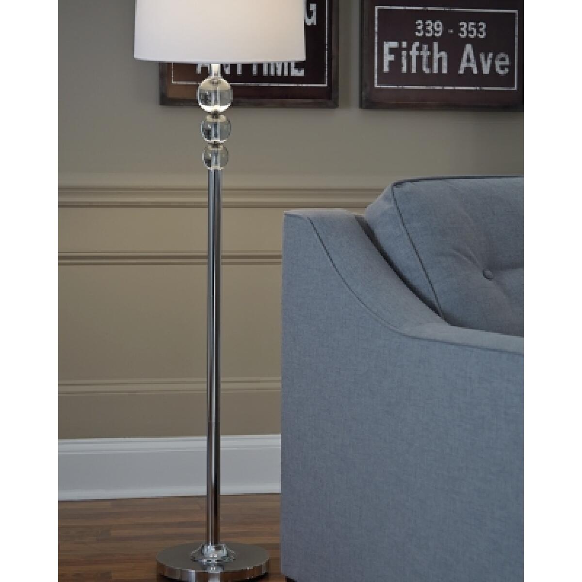 Joaquin Floor Lamp - Image 4