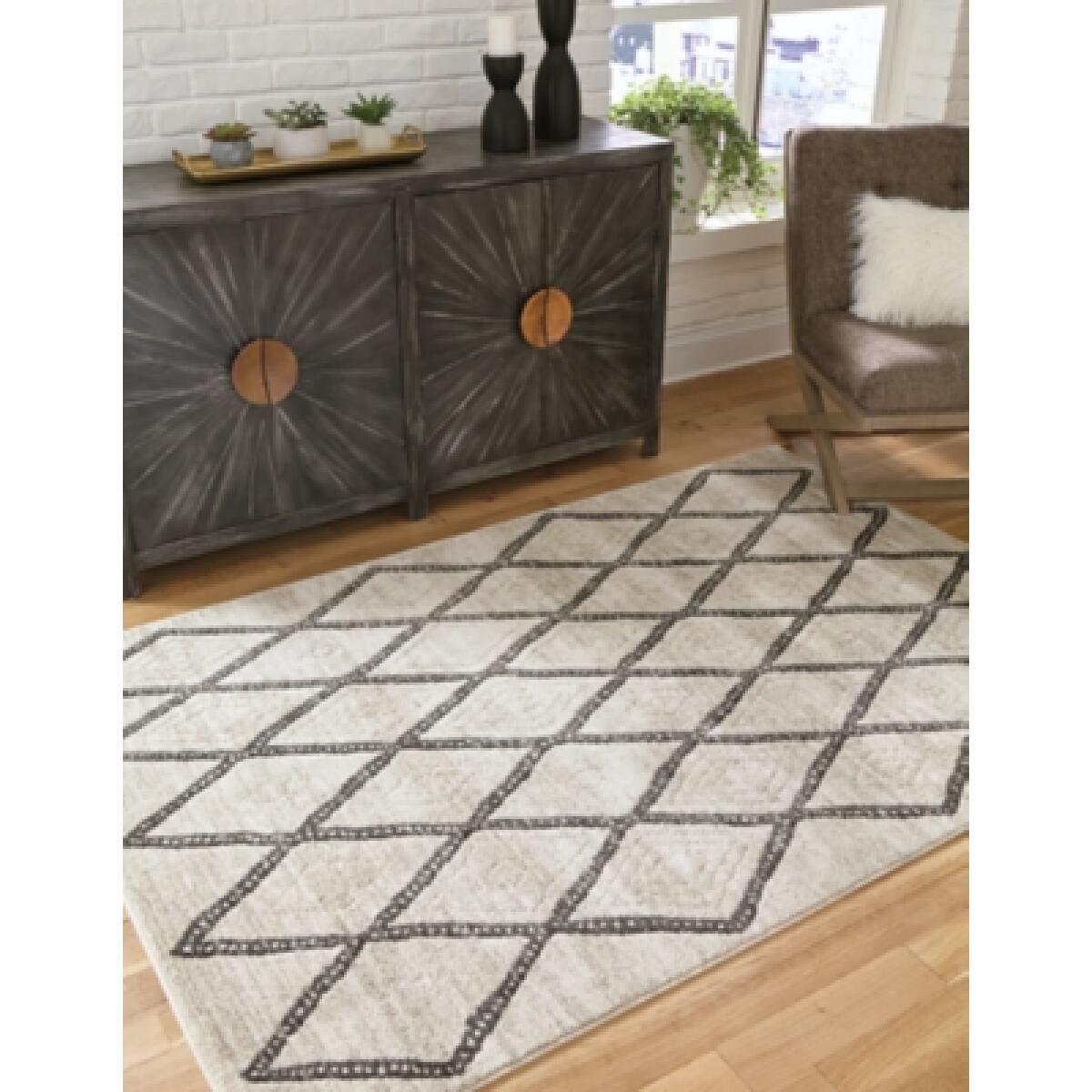Jarmo 5' x 7' Rug - Image 4