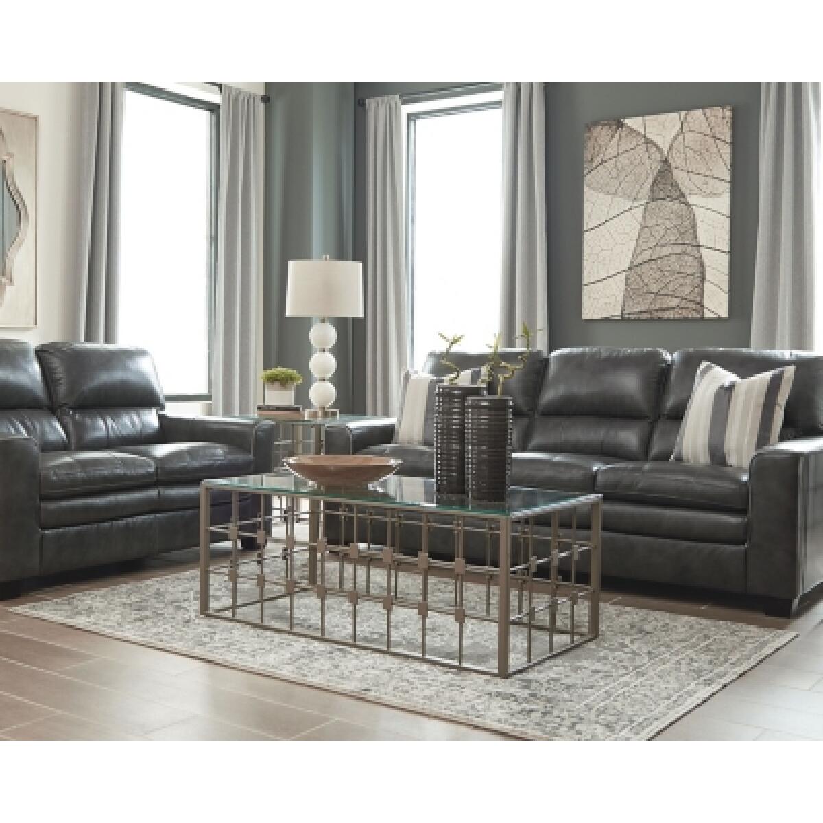 South 8' x 10' Rug - Image 3