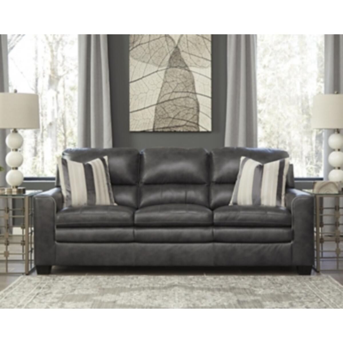South 5' x 7' Rug - Image 4