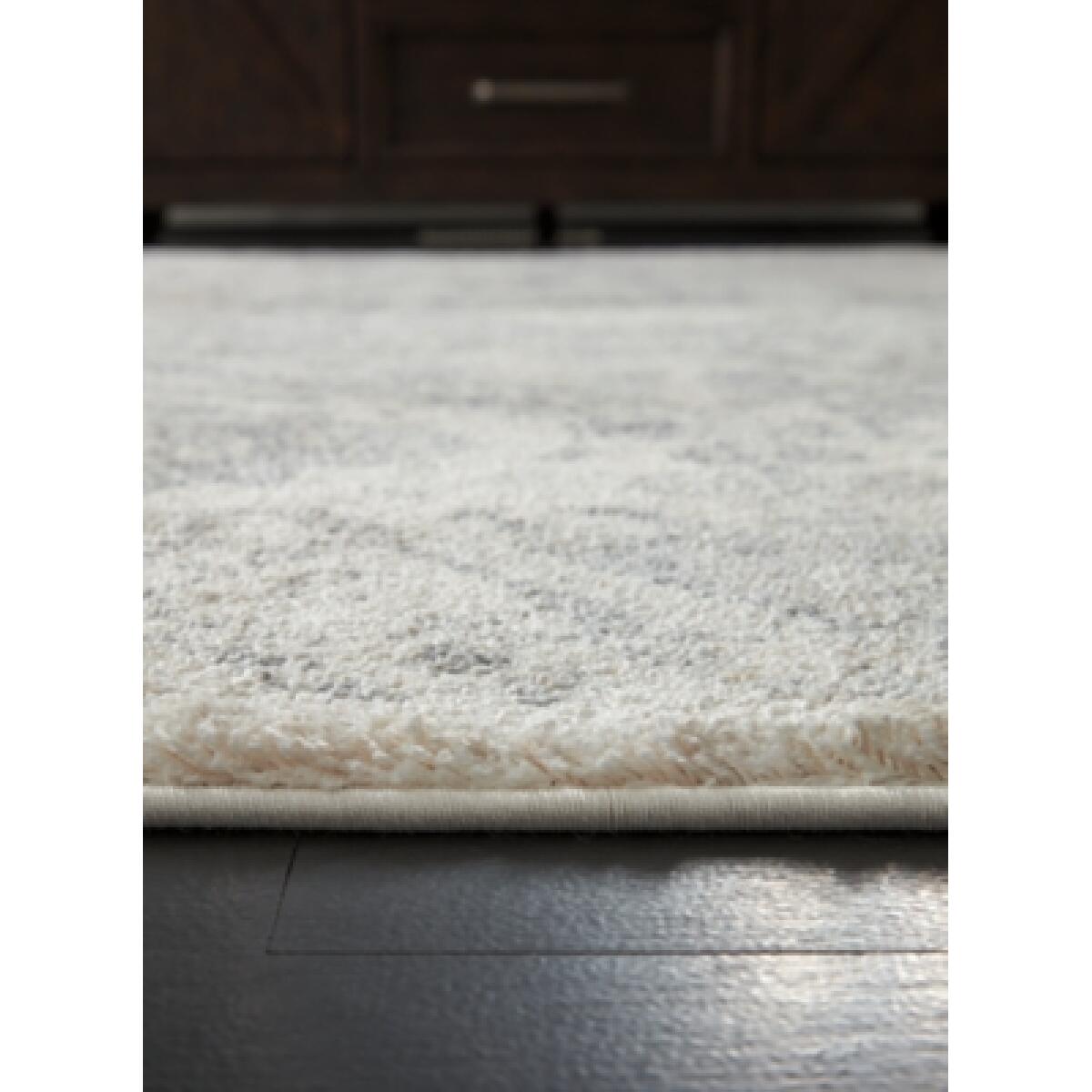 Precia 7'10" x 10'6" Rug - Image 4