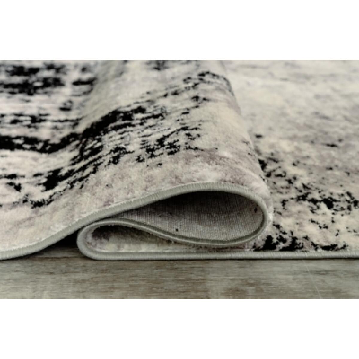 Zekeman 5'3" x 7'7" Rug - Image 5
