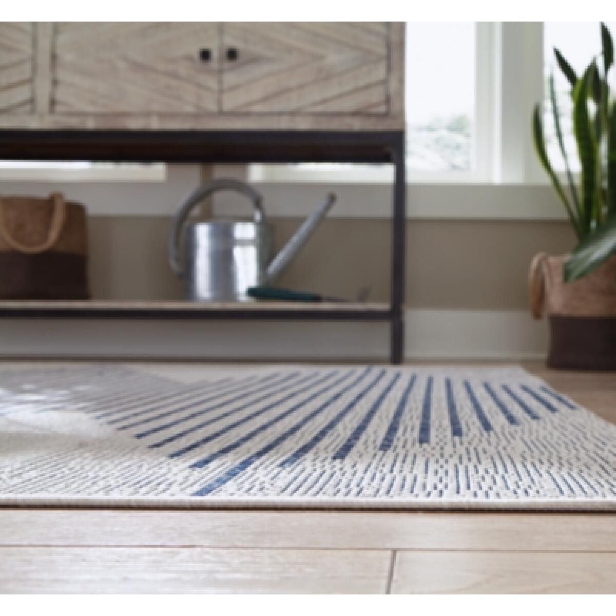 Alverno 7'10" x 10'2" Rug - Image 4