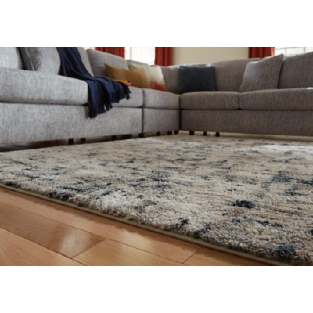 Mansville 5'3" x 7' Rug - Image 4