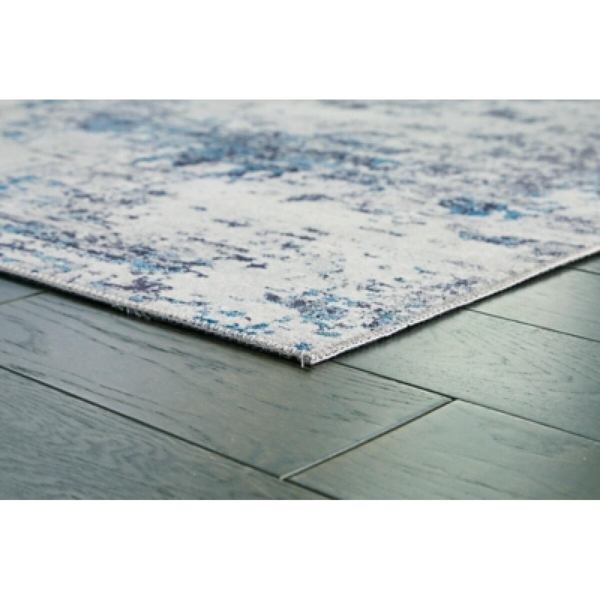 Putmins 5' x 7' Rug - Image 4