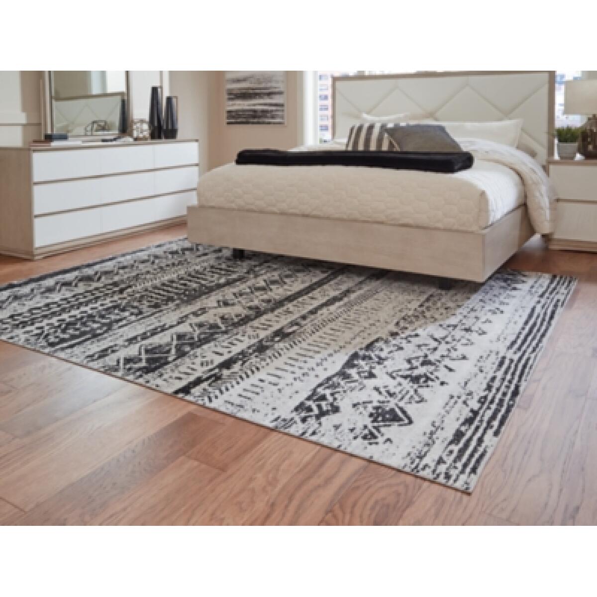 Devman 7'9" x 9'11" Washable Rug - Image 3