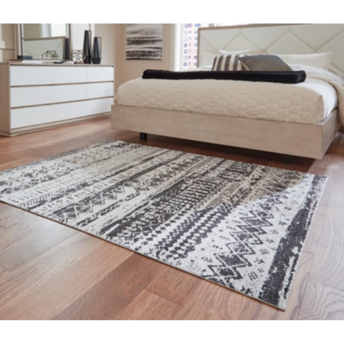 Devman 5'2" x 6'10" Washable Rug - Image 3
