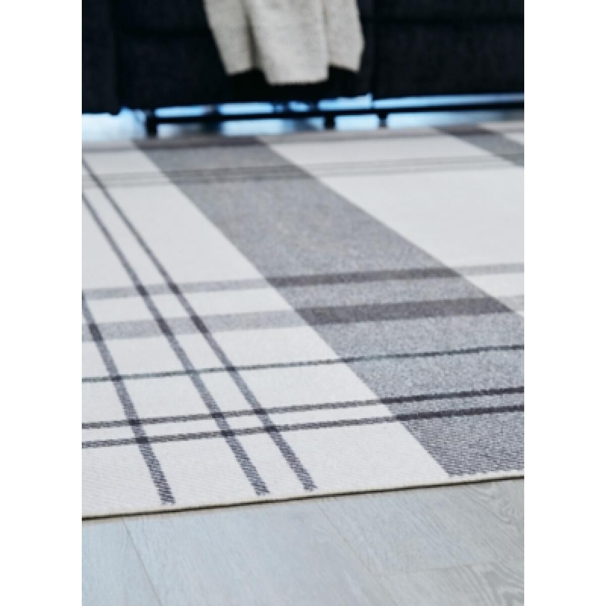 Kaidlow 7'7" x 9'8" Washable Rug - Image 4