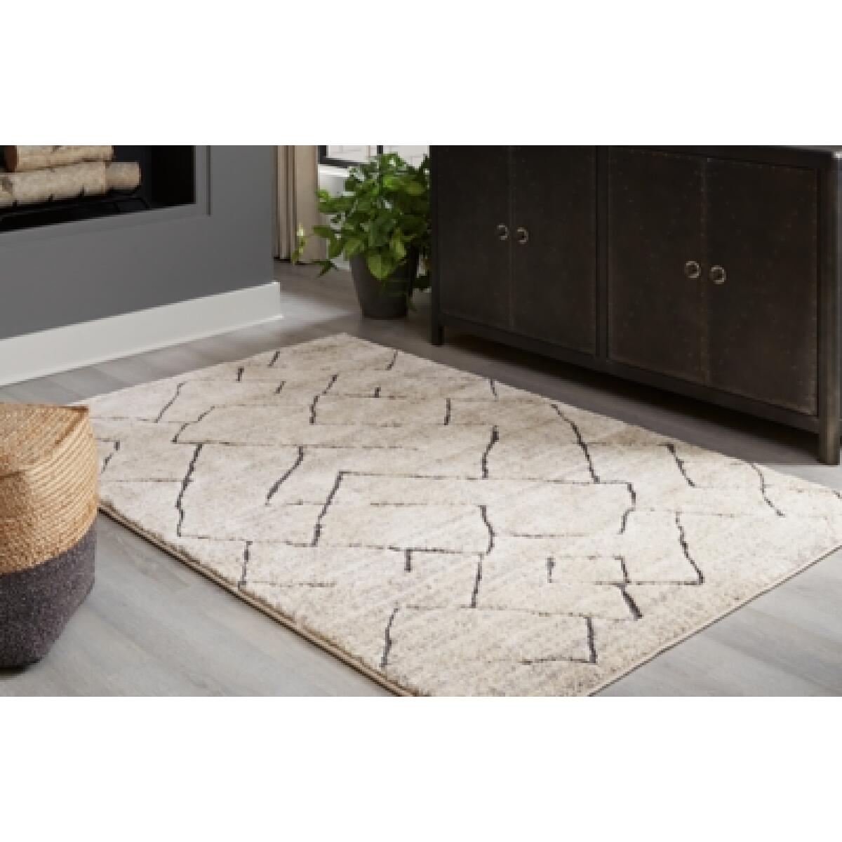 Ashbertly 5' x 7'6" Rug - Image 3