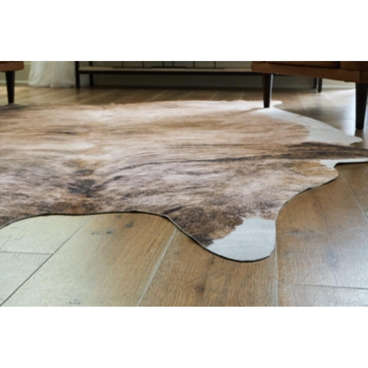 Sportsmen 6'5" x 7'11" Rug - Image 4