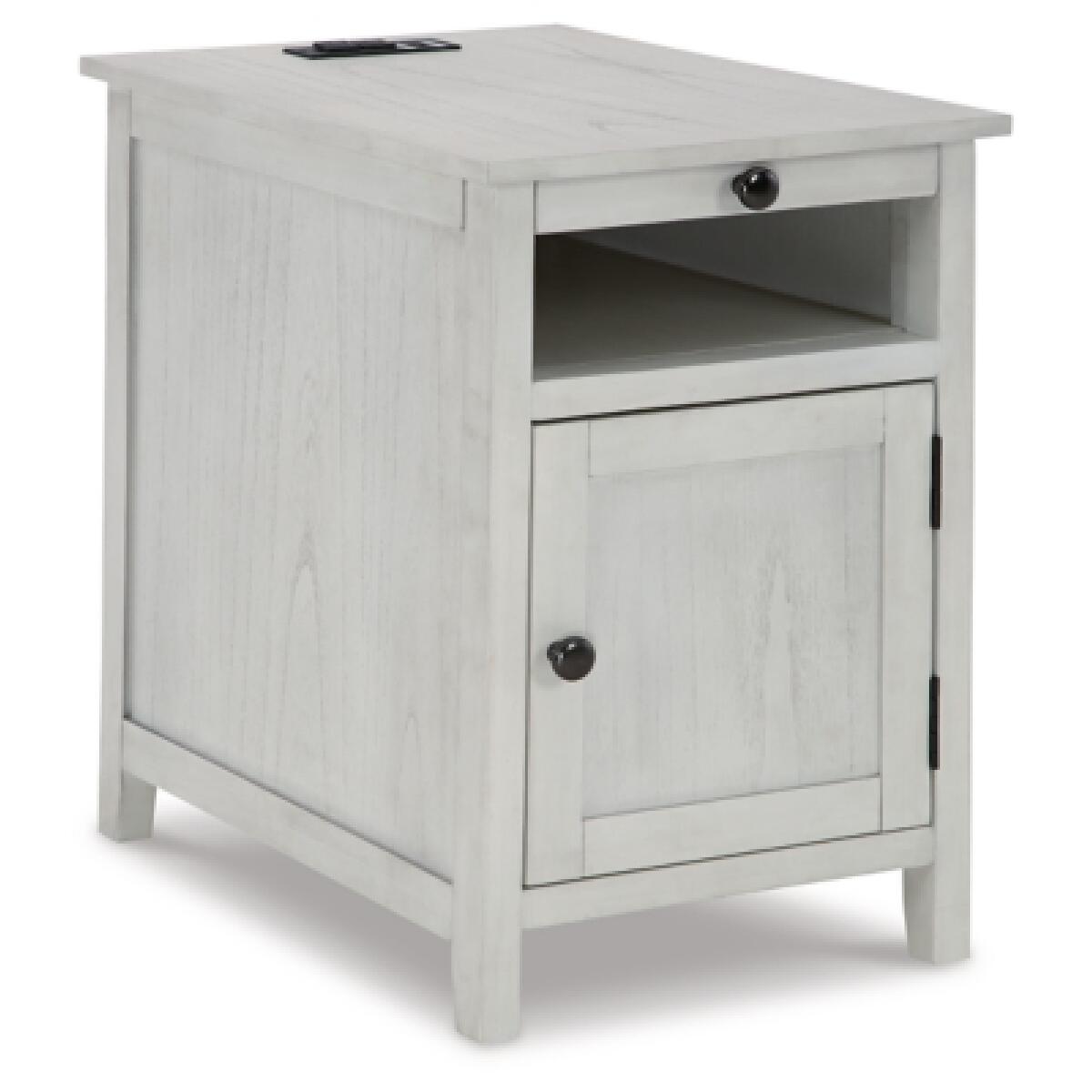Treytown Chairside End Table - Image 2