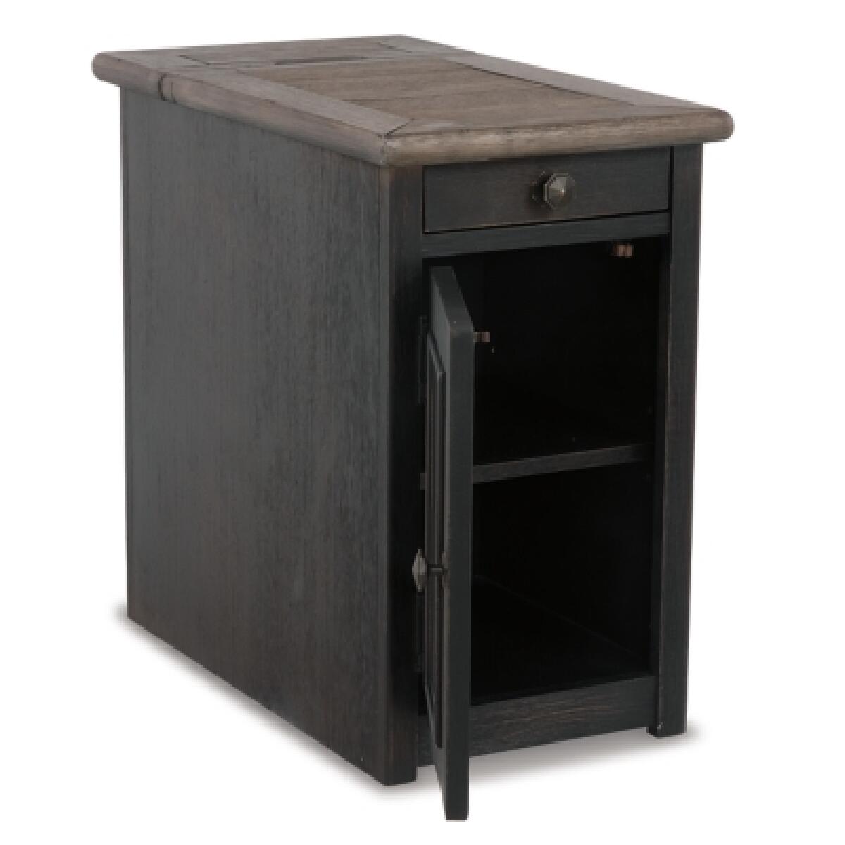 Tyler Creek Chairside End Table with USB Ports & Outlets - Image 5