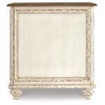 Realyn Chairside End Table - Image 5
